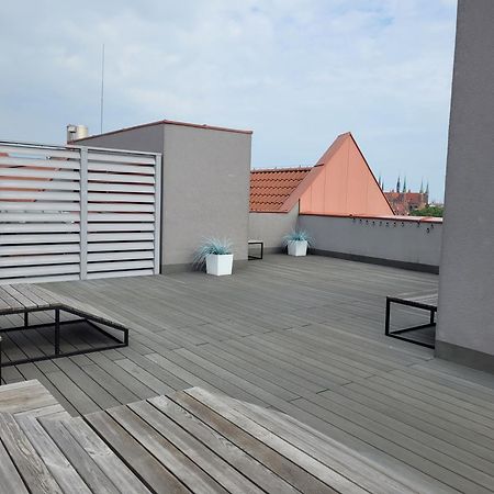Apartament Chmielna - Waterlane Island กดัญสก์ ภายนอก รูปภาพ