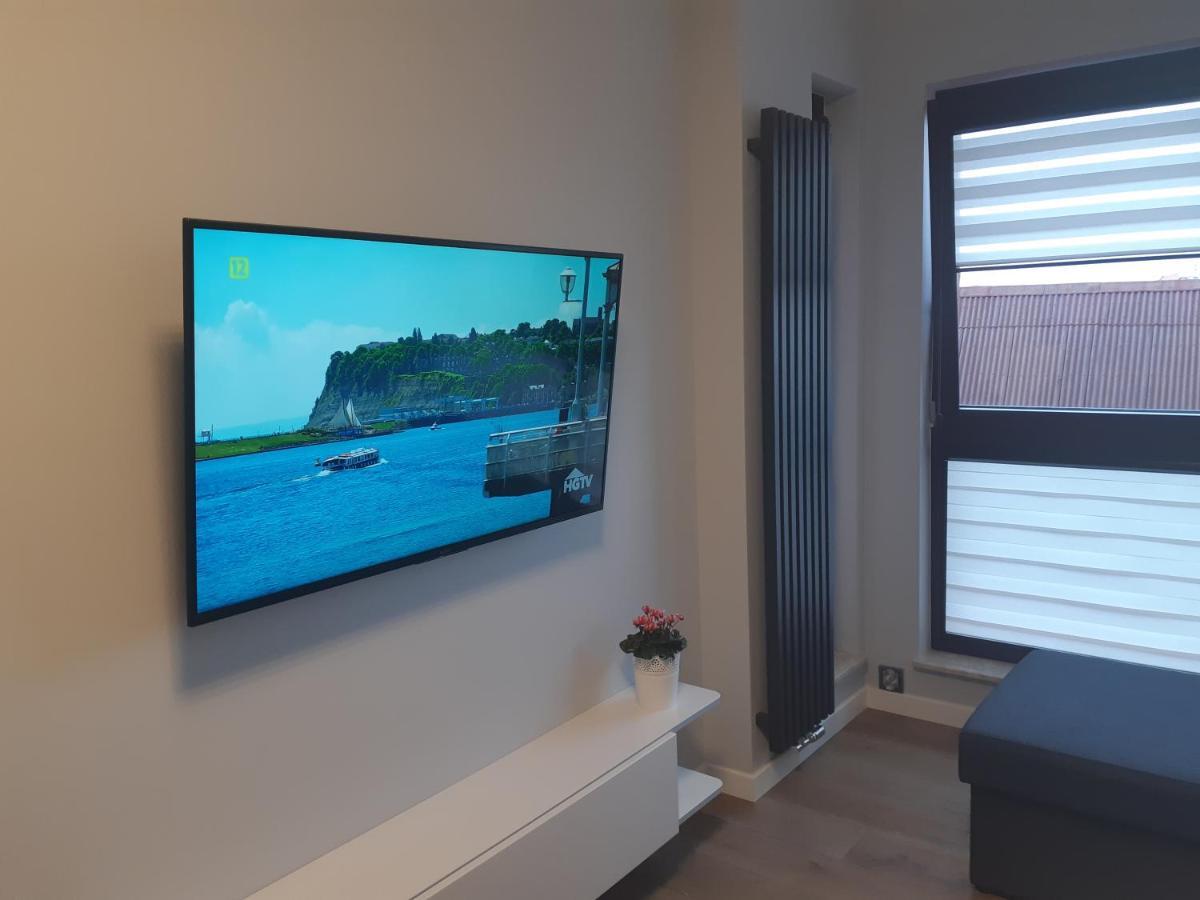 Apartament Chmielna - Waterlane Island กดัญสก์ ภายนอก รูปภาพ